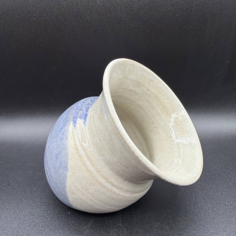 VTG Out Of Hand Handcrafted Pottery Cream Blue Sponge Holder Vase Planter